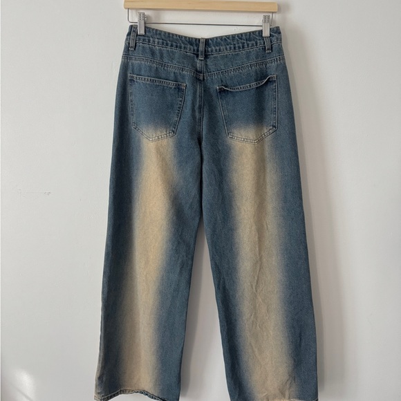 Edikted Raelynn Washed Low Rise Baggy Jeans - Picture 5 of 6